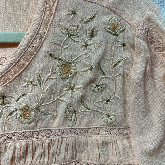 Café Marrakesh Women's Smocked Peach Babydoll Blouse with Floral Embroidery - Picture 6 of 11
